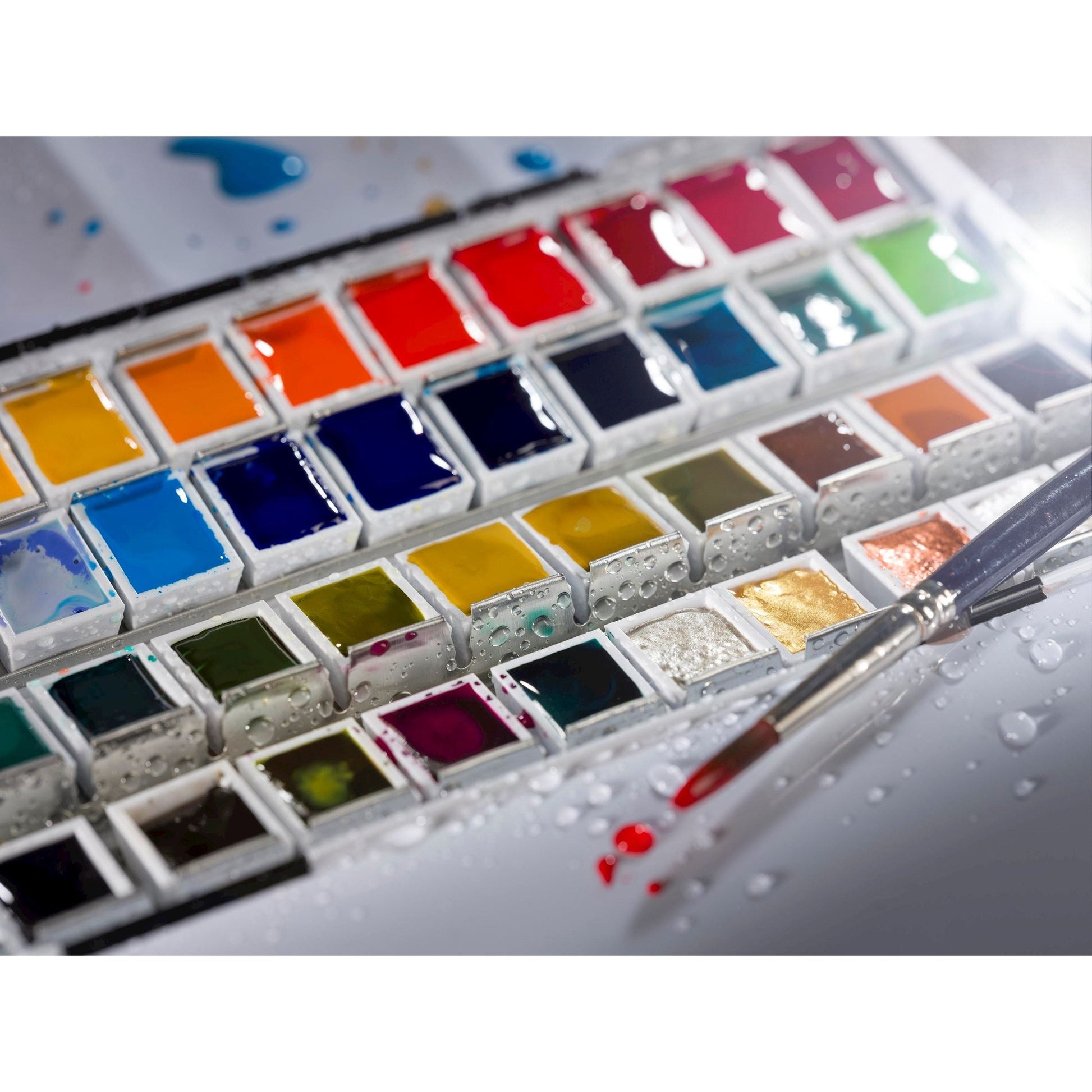 Van Gogh Water Colour Metal Case Set with 12 Colours in Half Pans -  8712079049003